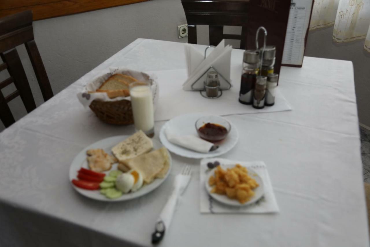 Hotel Villa Kabashi Korce Eksteriør bilde